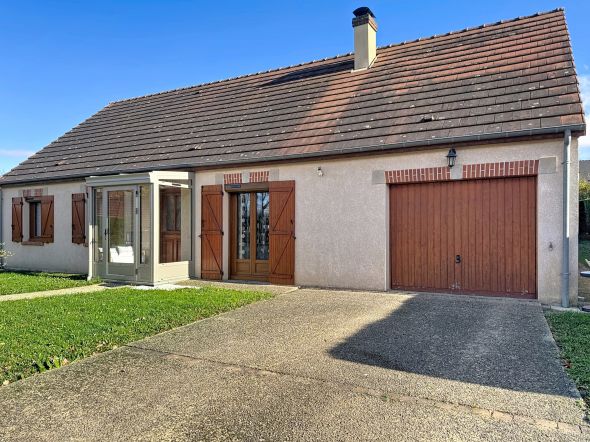 Sale Traditional house Toucy 4 Rooms 110 m²