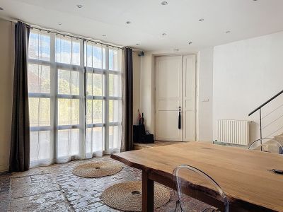 Sale House Coulanges-la-Vineuse 5 Rooms 240 m²