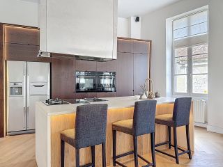 house 5 Rooms for sale on COULANGES LA VINEUSE (89580)