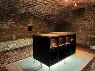 house 5 Rooms for sale on COULANGES LA VINEUSE (89580)