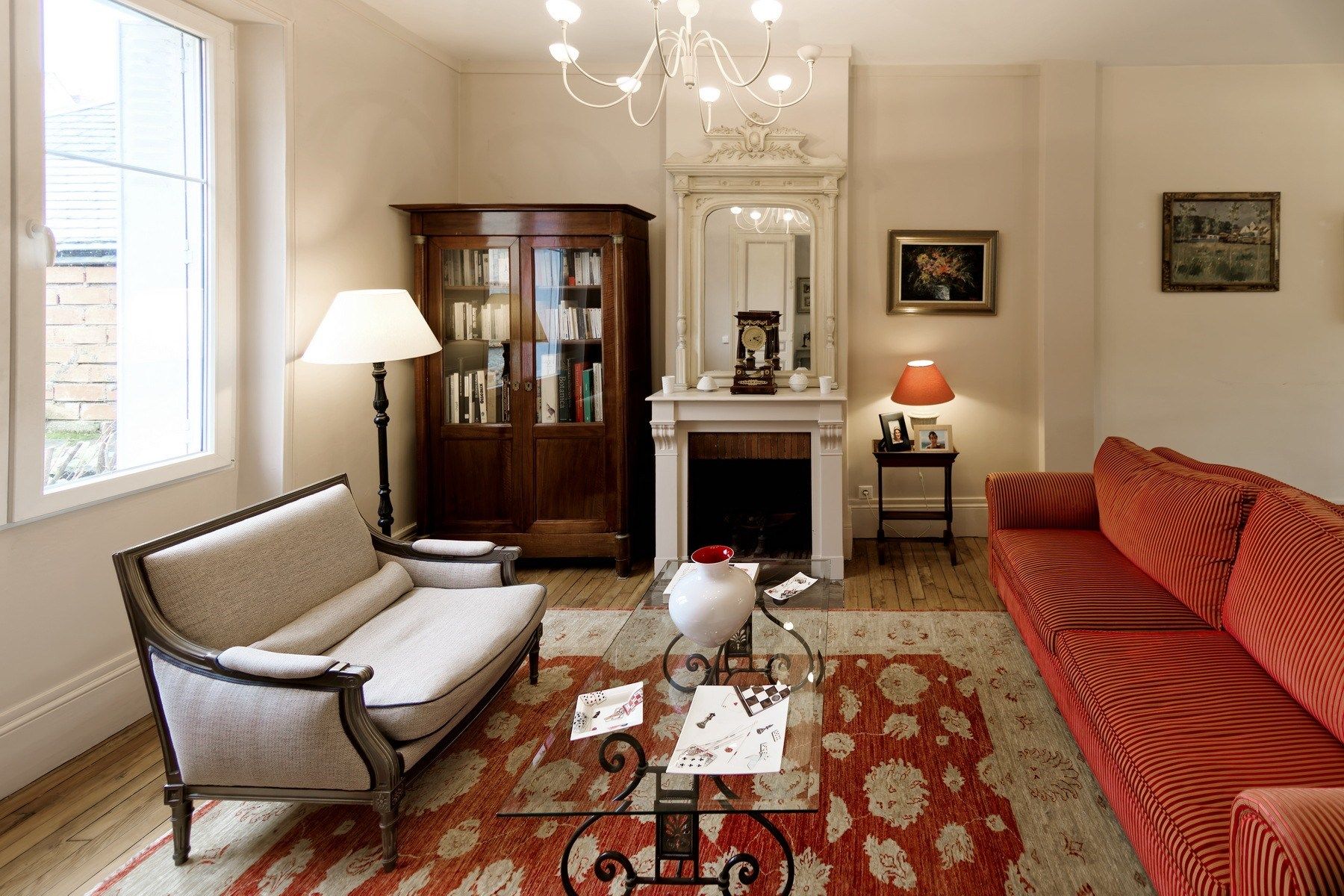 house 8 Rooms for sale on ORLEANS (45100)