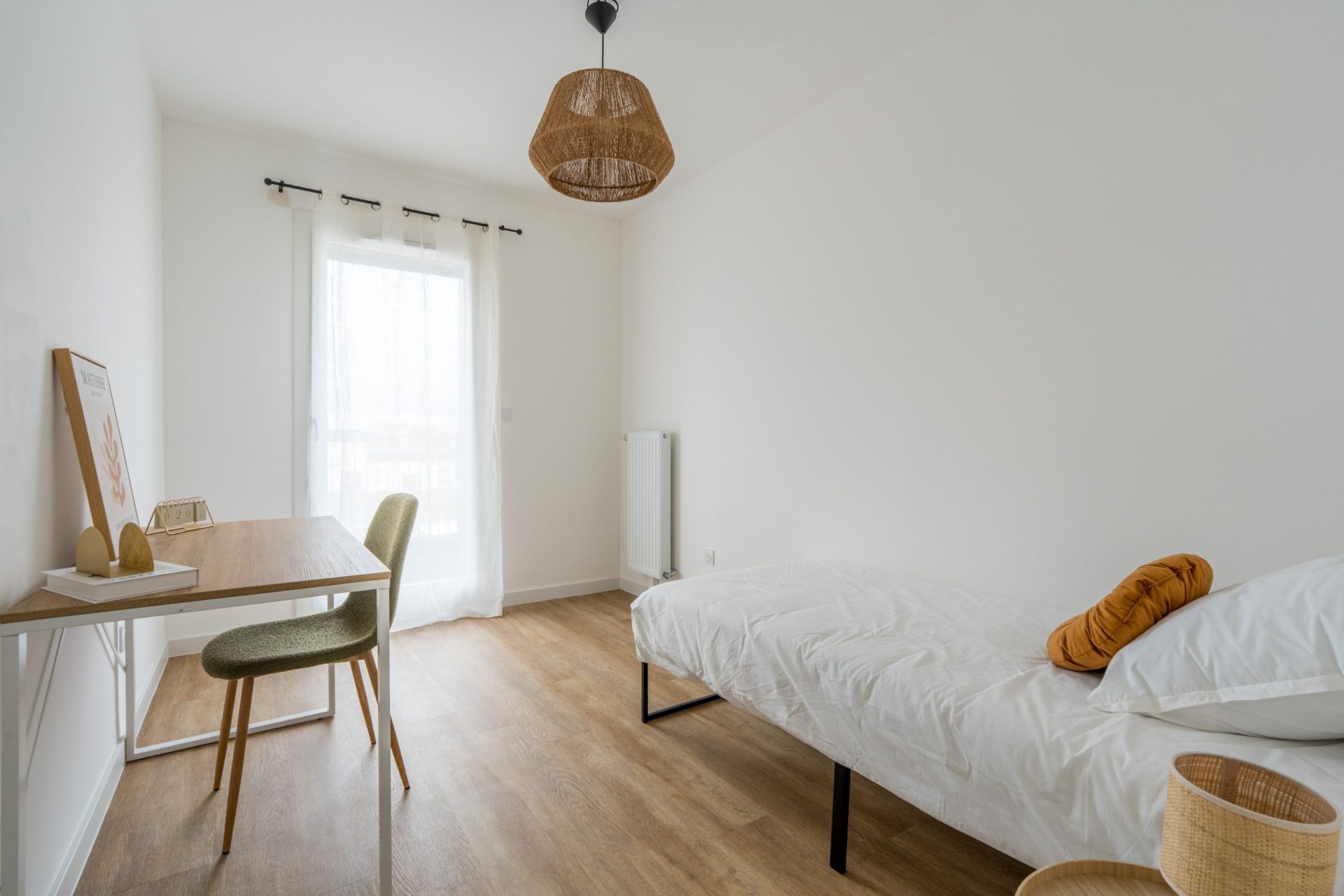 apartment 5 Rooms for sale on ORLEANS (45000)