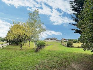 house 7 Rooms for sale on AMBOISE (37400)