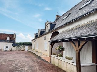 house 7 Rooms for sale on AMBOISE (37400)
