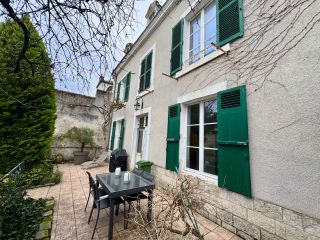 house 7 Rooms for sale on ORLEANS (45000)