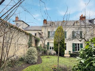 house 7 Rooms for sale on ORLEANS (45000)