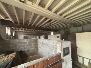 hunting estate 2 Rooms for sale on ISDES (45620)