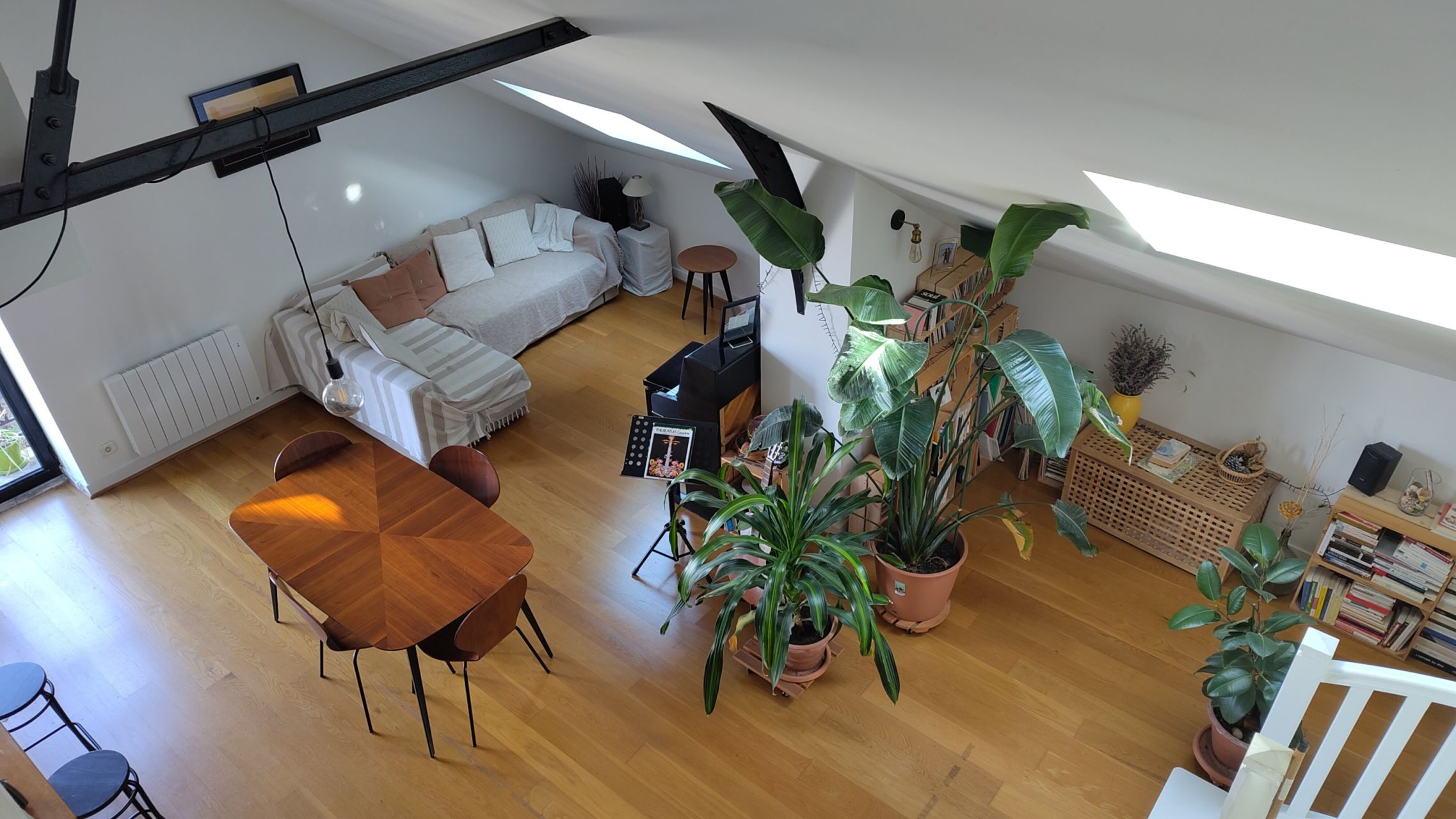 apartment 4 Rooms for sale on ORLEANS (45000)