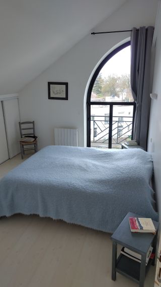 apartment 4 Rooms for sale on ORLEANS (45000)