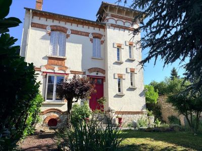 Vente Maison Orléans 8&nbsp;Pièces 203&nbsp;m²