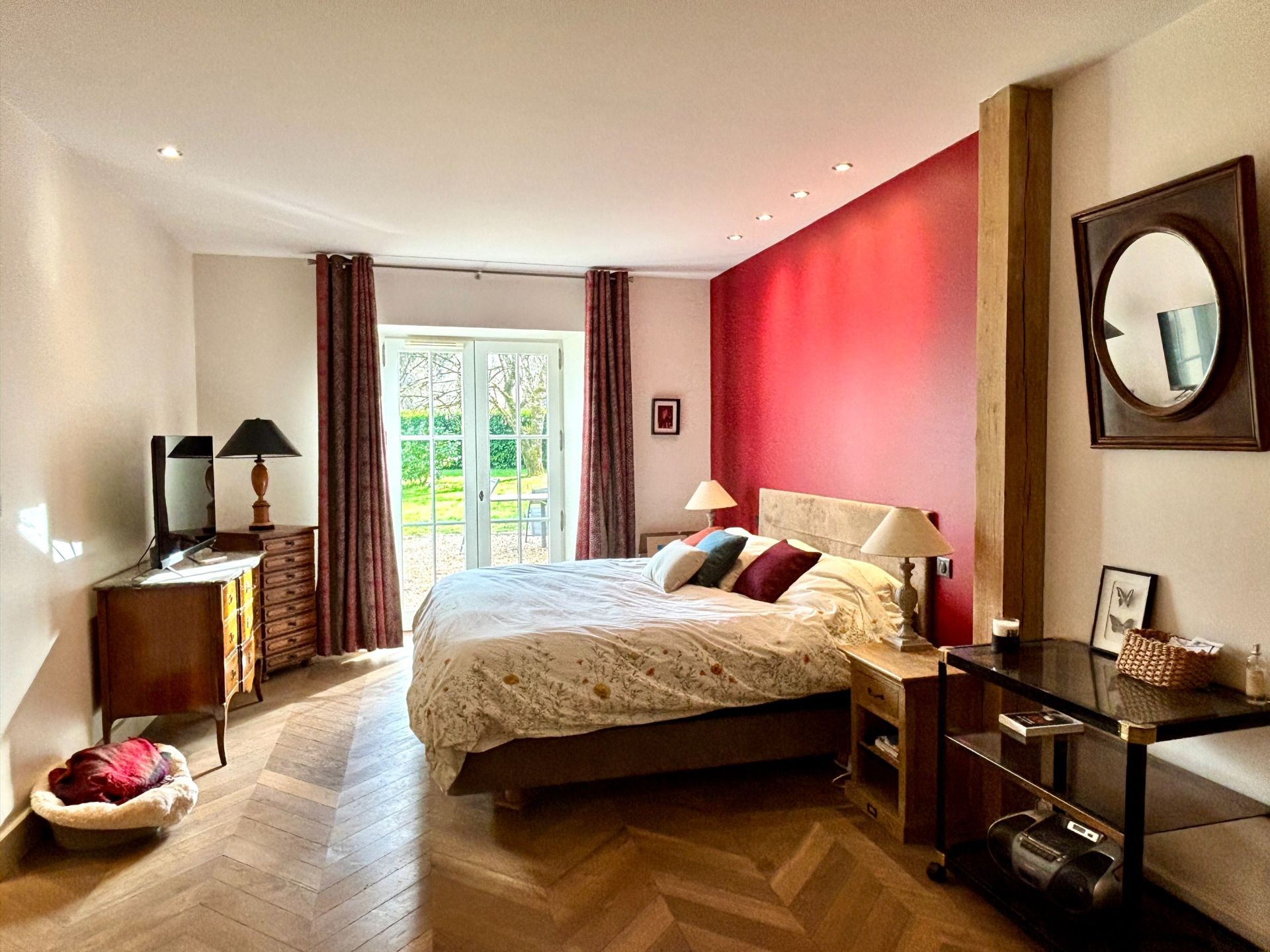 maison 17 Pièces en vente sur VEIGNE (37250)