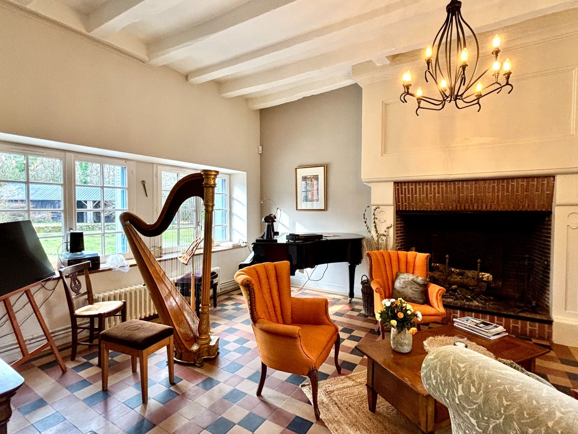 house 17 Rooms for sale on VEIGNE (37250)