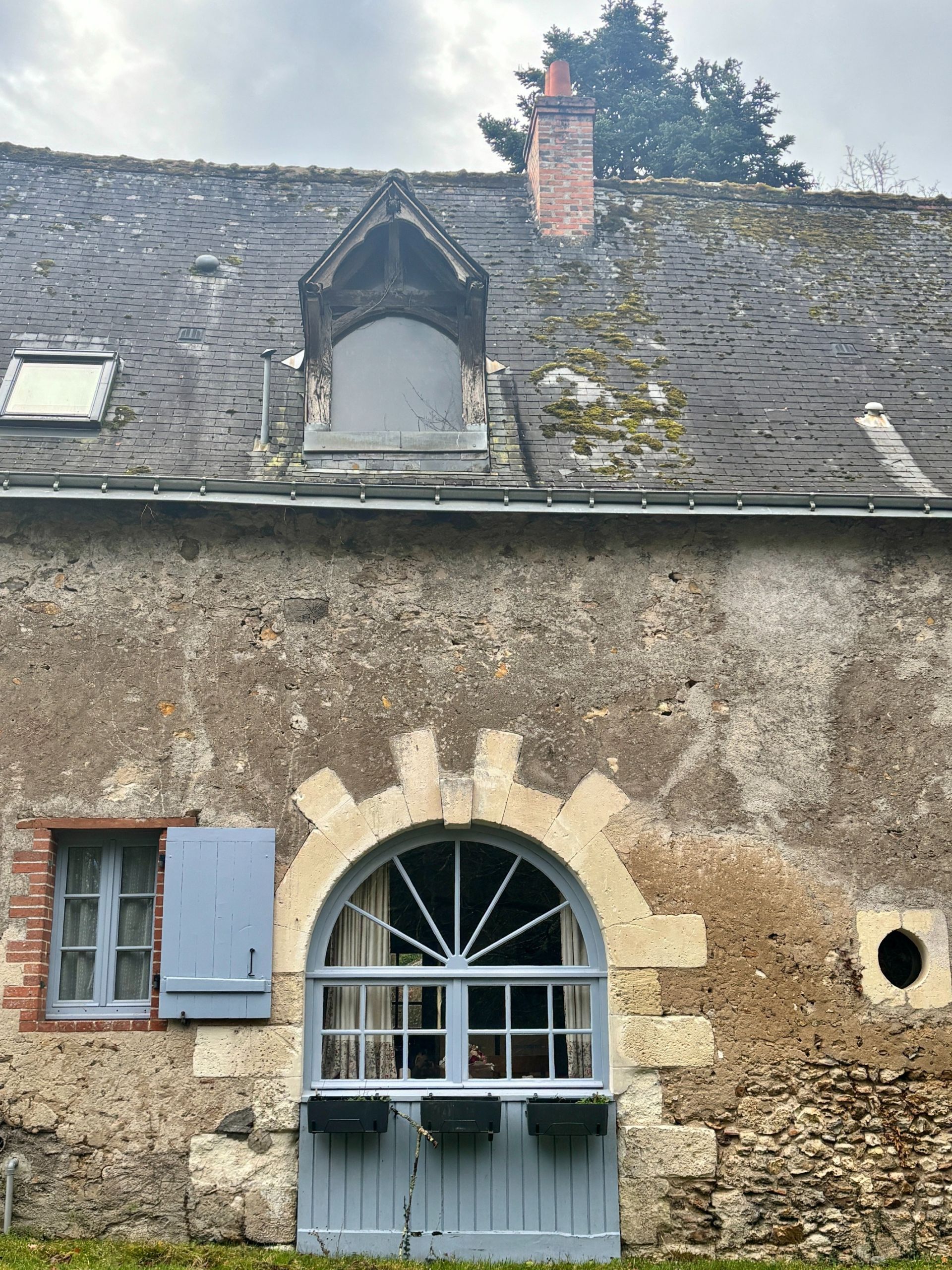 maison 17 Pièces en vente sur VEIGNE (37250)