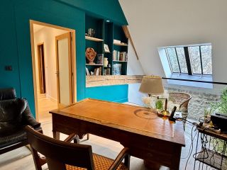 maison 17 Pièces en vente sur VEIGNE (37250)