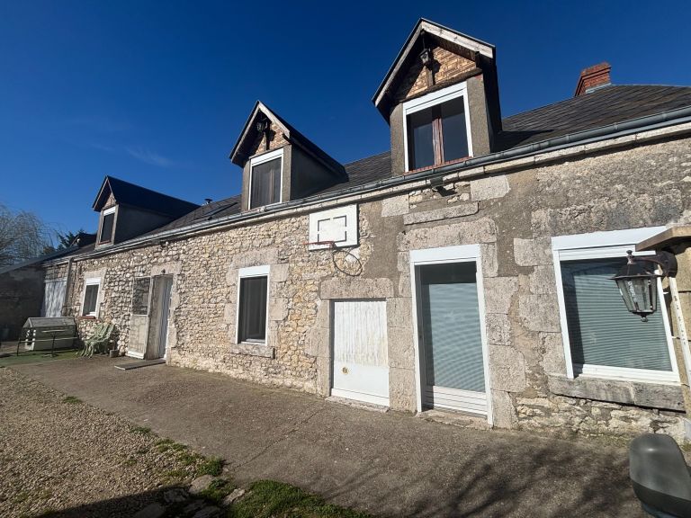 maison 6 Pièces en vente sur BOULAY LES BARRES (45140)