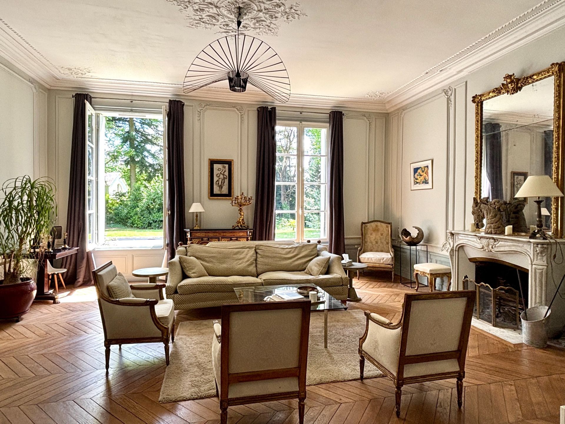 mansion (hôtel particulier) 16 Rooms for sale on TOURS (37000)