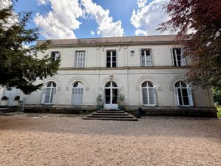mansion (hôtel particulier) 16 Rooms for sale on TOURS (37000)