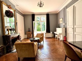 mansion (hôtel particulier) 16 Rooms for sale on TOURS (37000)
