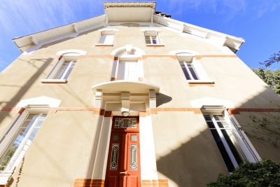 Sale House Saint-Jean-de-Braye 17&nbsp;Rooms 278&nbsp;m²
