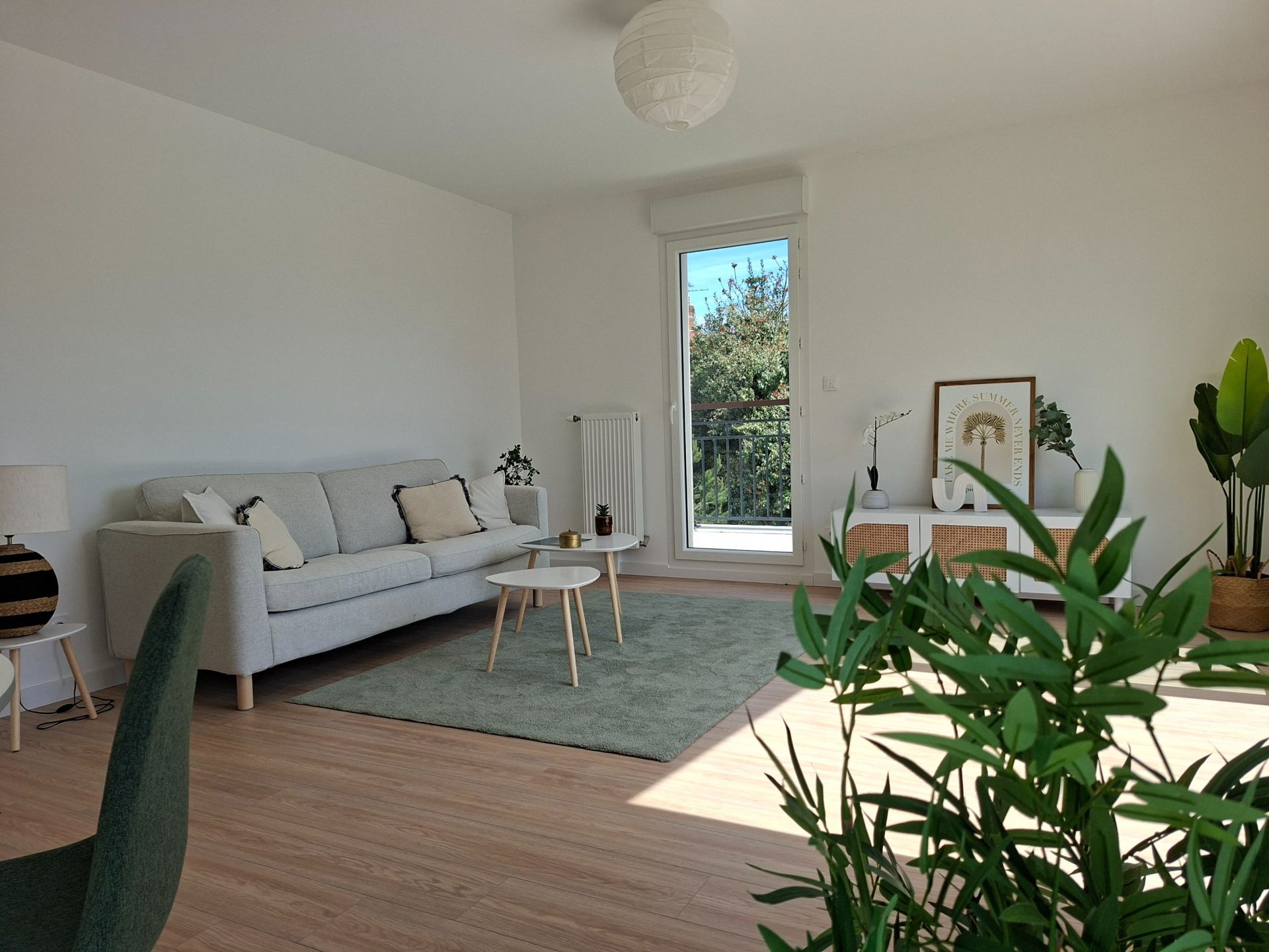apartment 4 Rooms for sale on ORLEANS (45000)