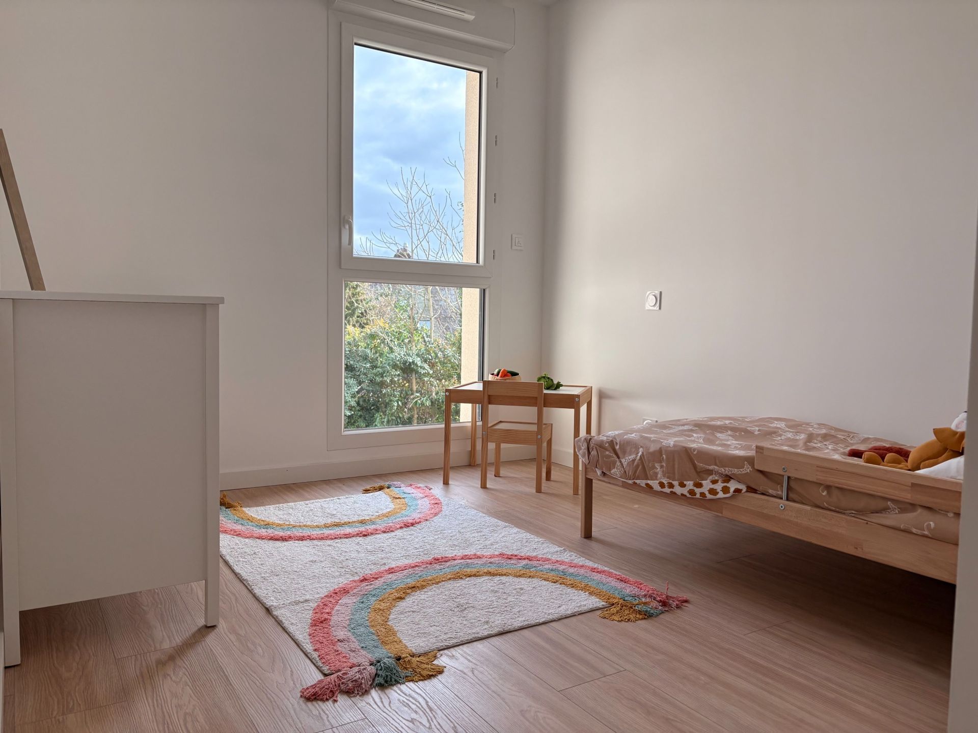 apartment 4 Rooms for sale on ORLEANS (45000)