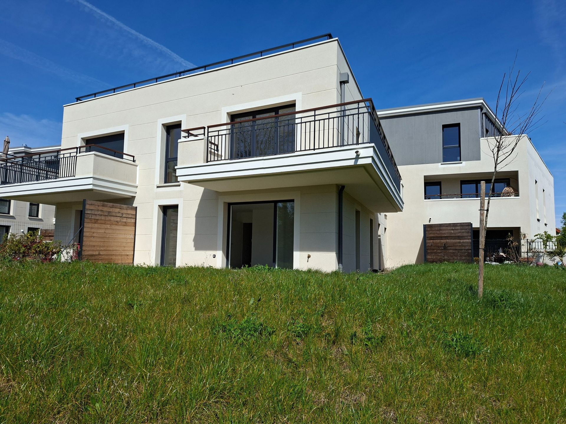 apartment 4 Rooms for sale on ORLEANS (45000)