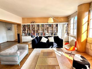 apartment 8 Rooms for sale on TOURS (37000)