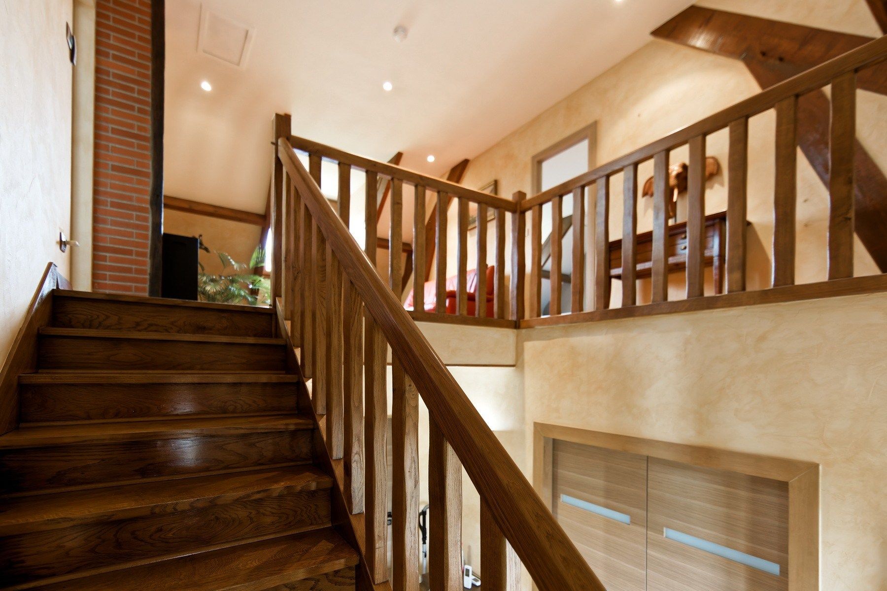 maison 7 Pièces en vente sur FLEURY LES AUBRAIS (45400)