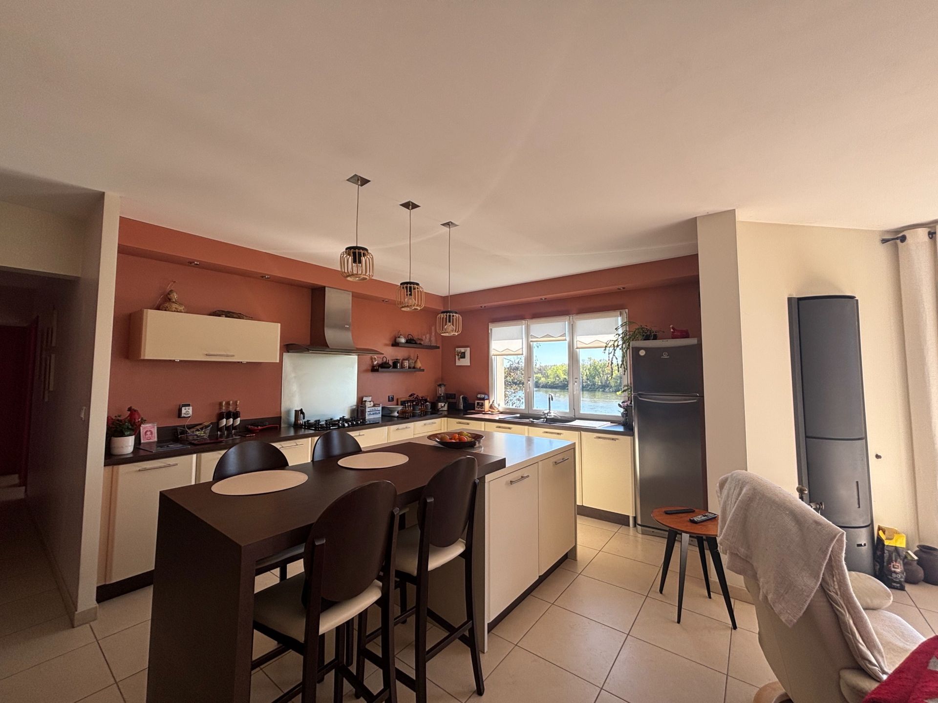 house 5 Rooms for sale on MEUNG SUR LOIRE (45130)