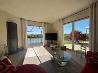 house 5 Rooms for sale on MEUNG SUR LOIRE (45130)