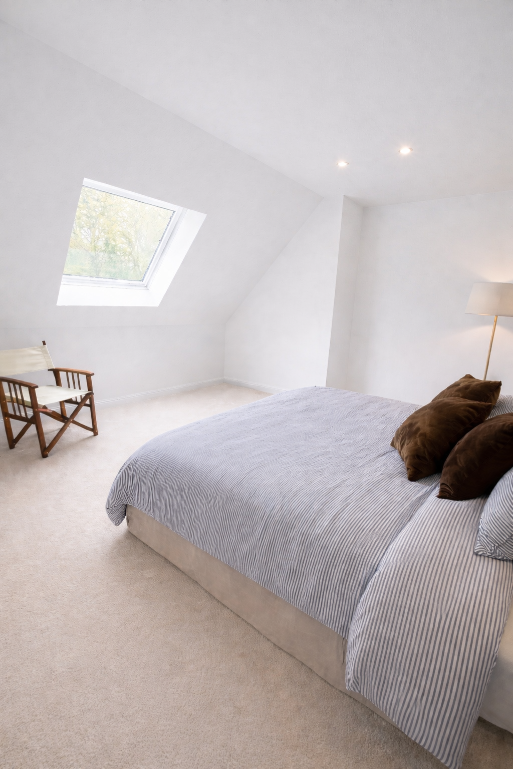 house 5 Rooms for sale on LA SELLE EN HERMOY (45210)