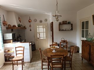 mill 8 Rooms for sale on VENDOME (41100)