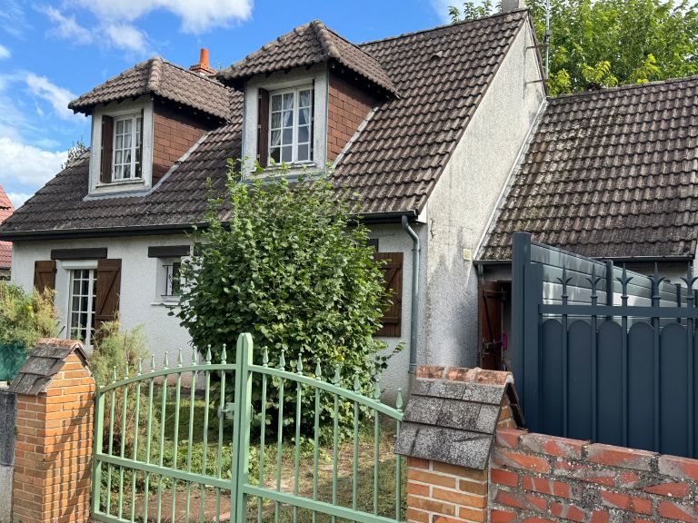 maison 4 Pièces en vente sur ORLEANS (45100)