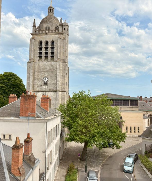 Vente Appartement Orléans 5&nbsp;Pièces 143&nbsp;m²