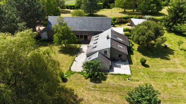 house 7 Rooms for sale on VOUVRAY (37210)