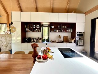 house 7 Rooms for sale on VOUVRAY (37210)