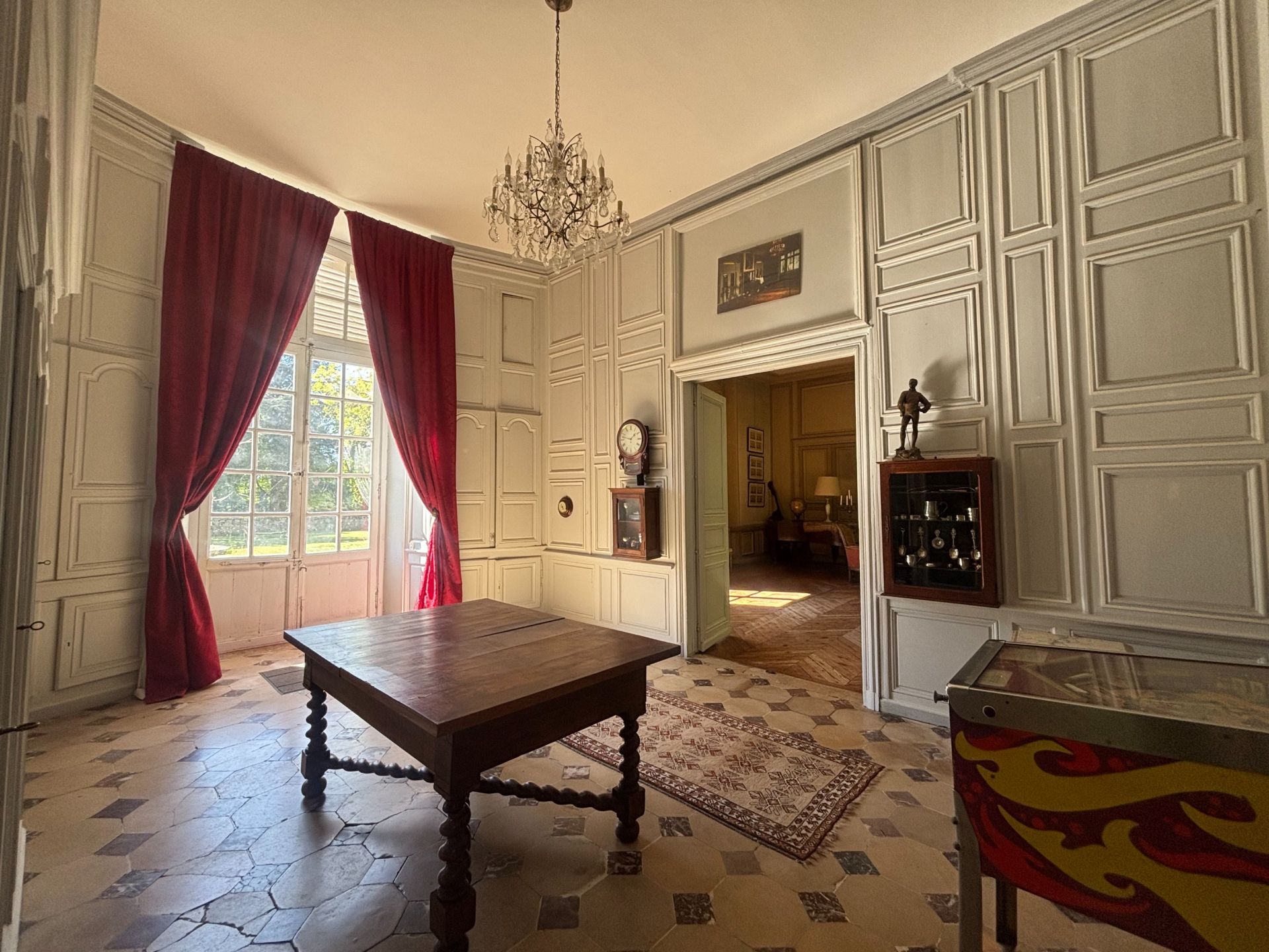 castle 22 Rooms for sale on MEUNG SUR LOIRE (45130)
