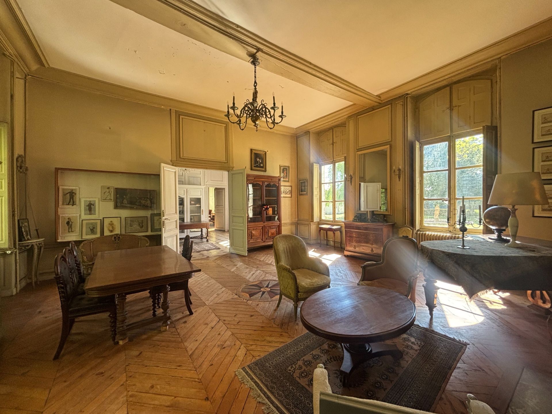 castle 22 Rooms for sale on MEUNG SUR LOIRE (45130)