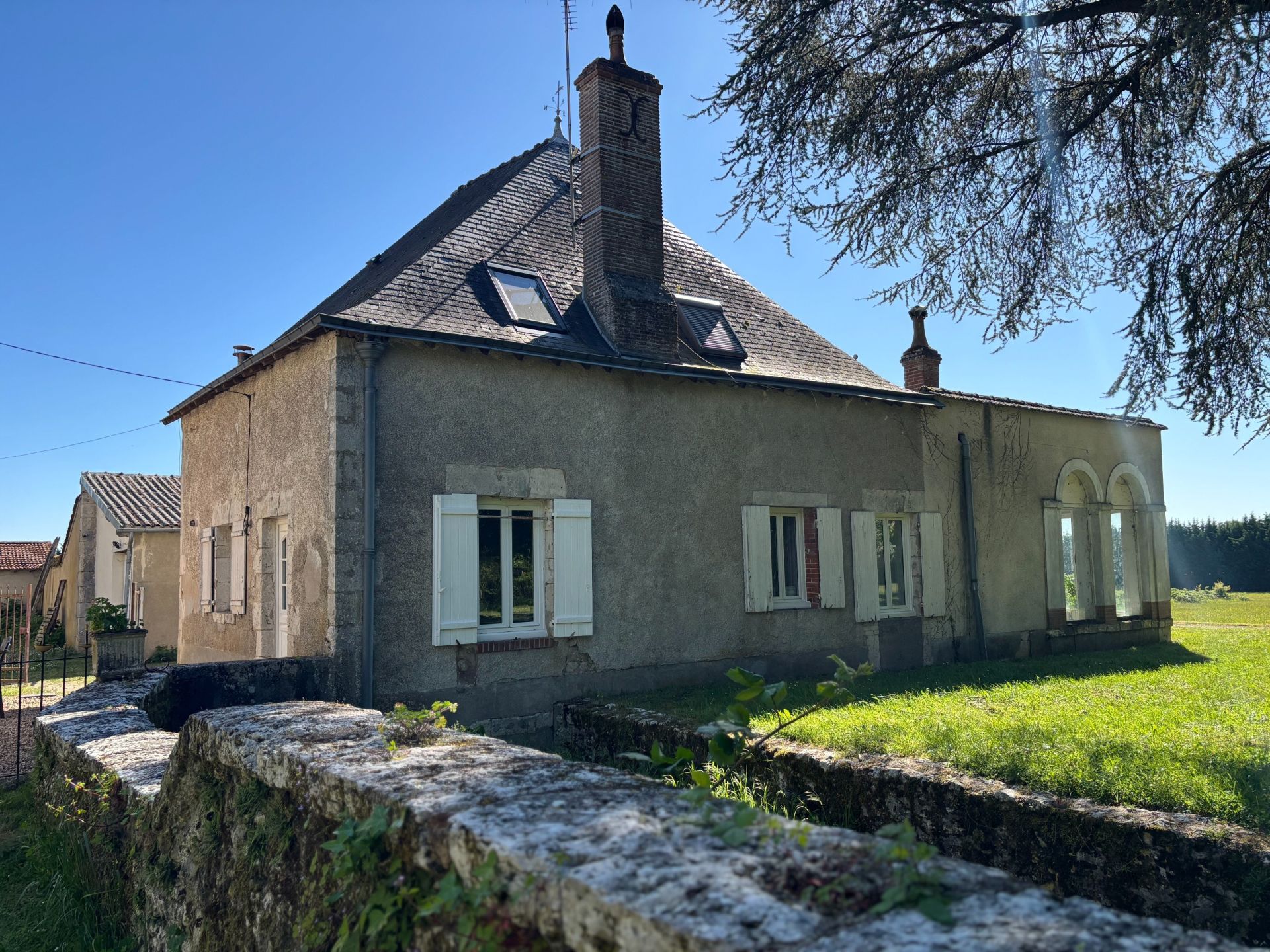 castle 22 Rooms for sale on MEUNG SUR LOIRE (45130)