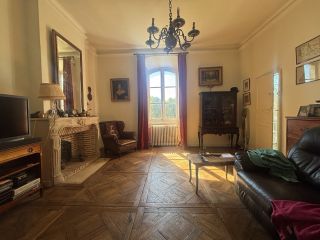 castle 22 Rooms for sale on MEUNG SUR LOIRE (45130)