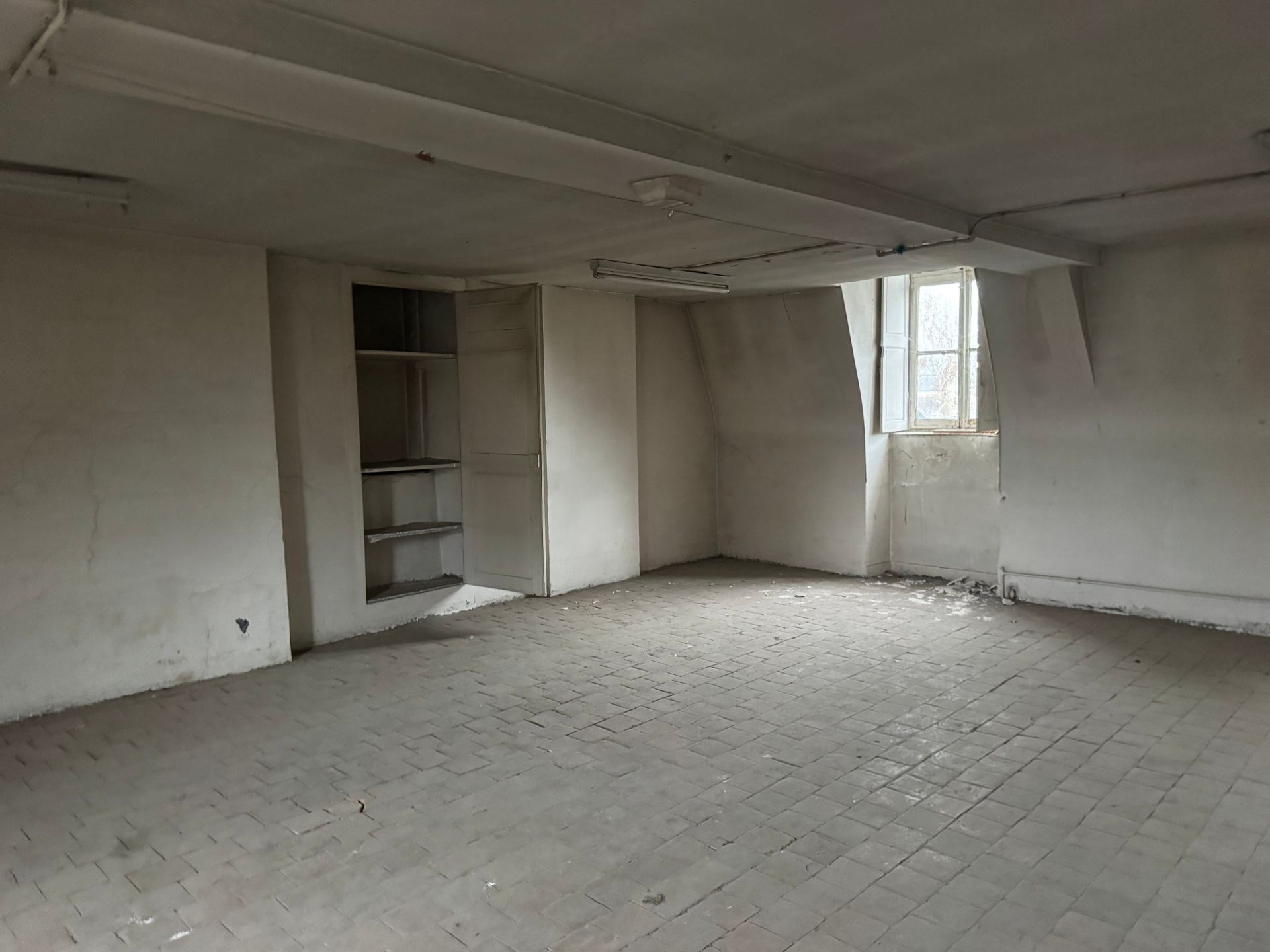 maison 20 Pièces en vente sur ORLEANS (45000)