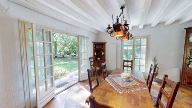 house 5 Rooms for sale on ORLEANS (45100)