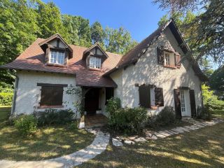 house 5 Rooms for sale on ORLEANS (45100)