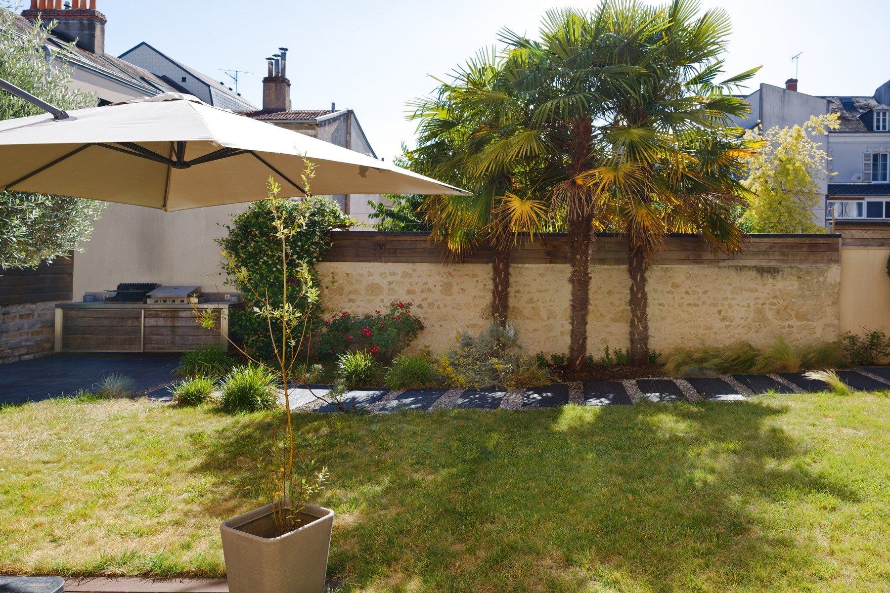 house 6 Rooms for sale on ORLEANS (45000)