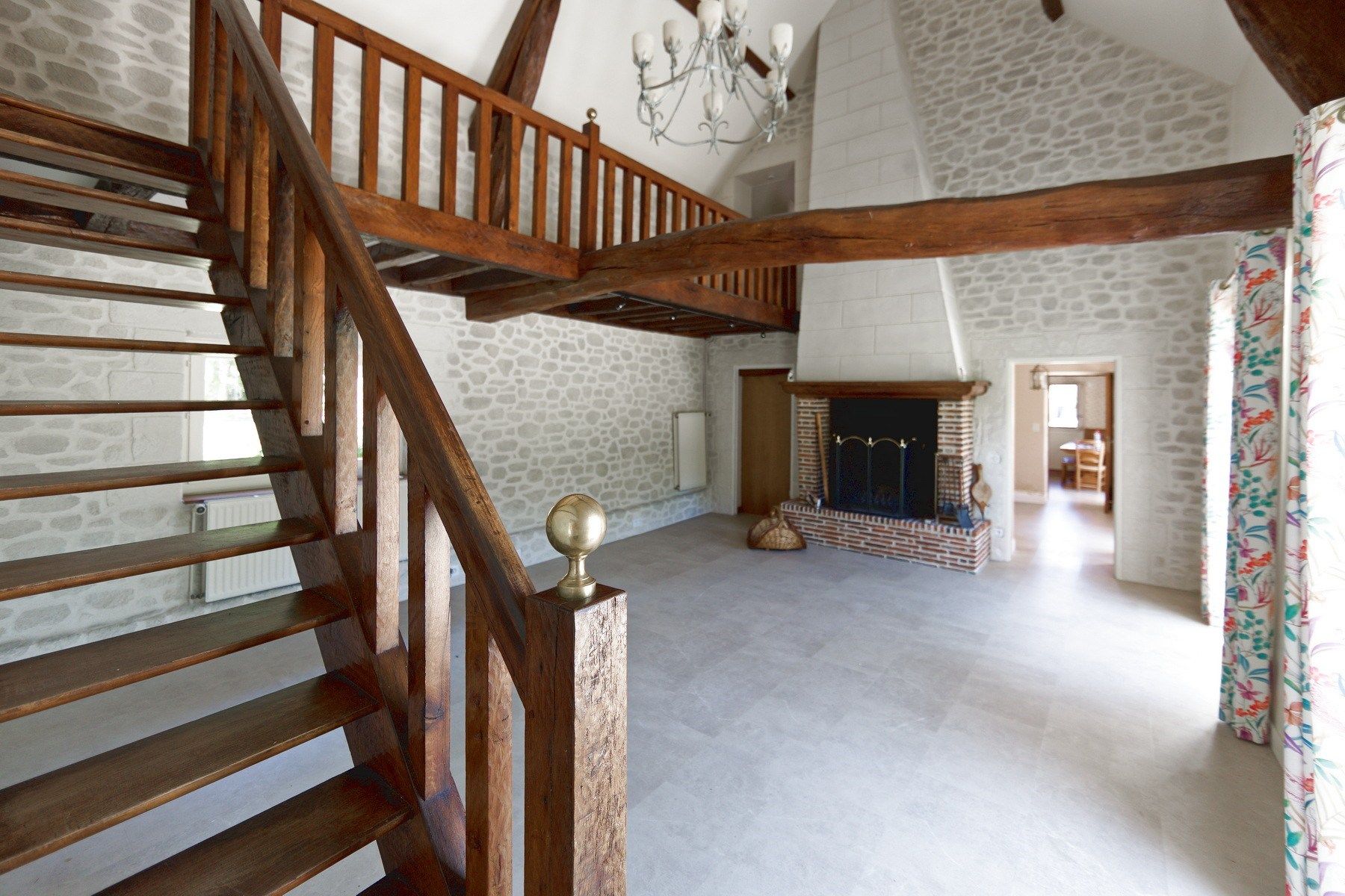 house 7 Rooms for sale on LOURY (45470)