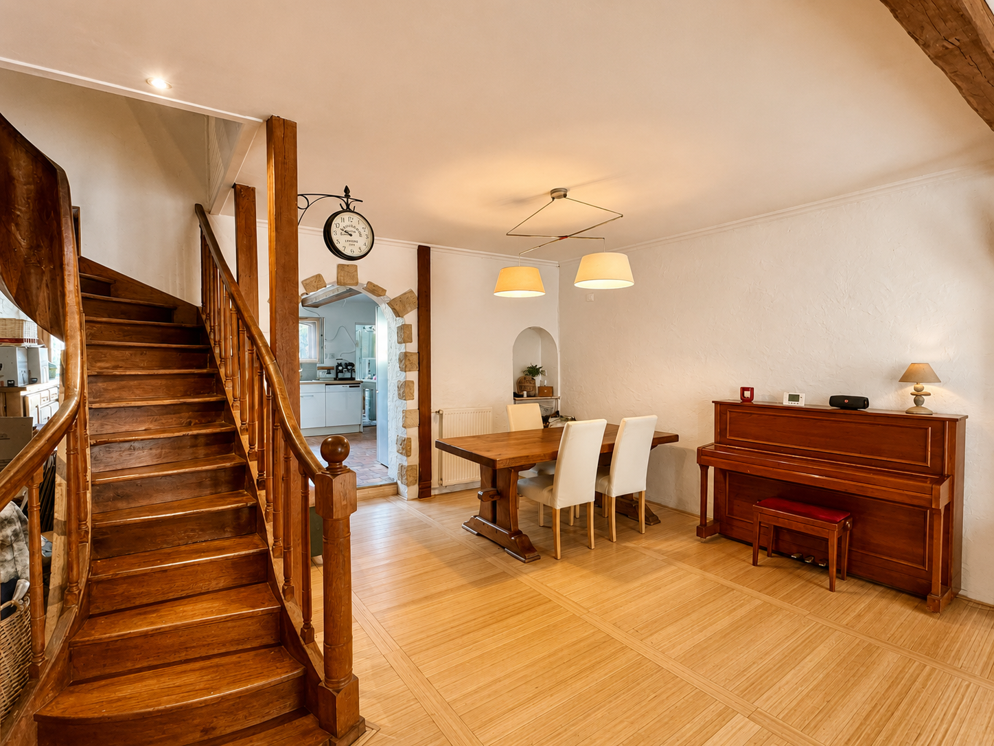 house 6 Rooms for sale on ORLEANS (45000)