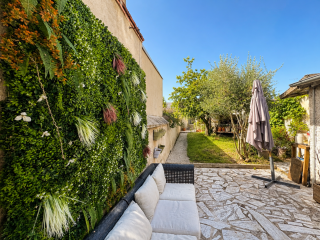 house 6 Rooms for sale on ORLEANS (45000)