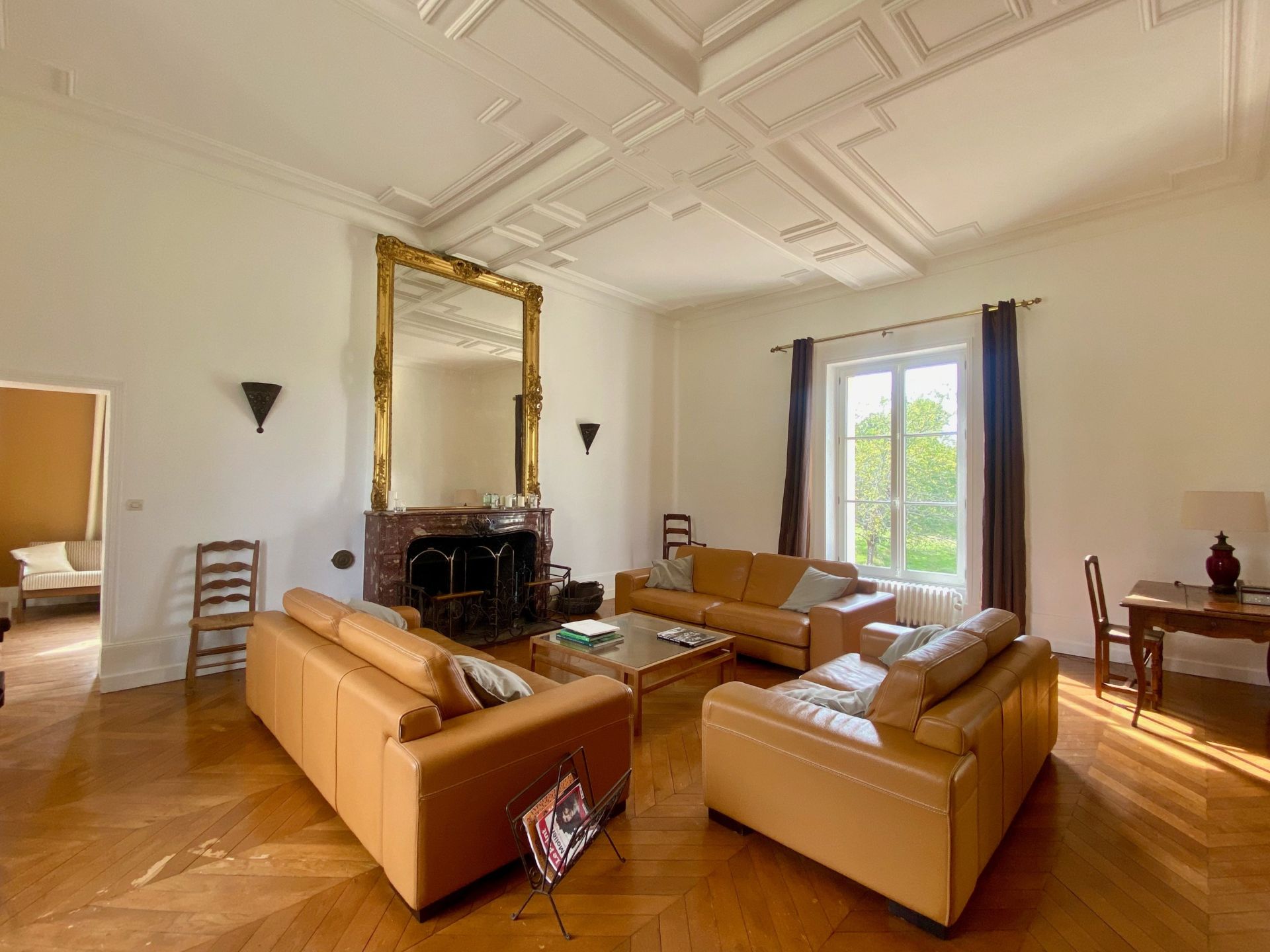 castle 14 Rooms for sale on CHINON (37500)