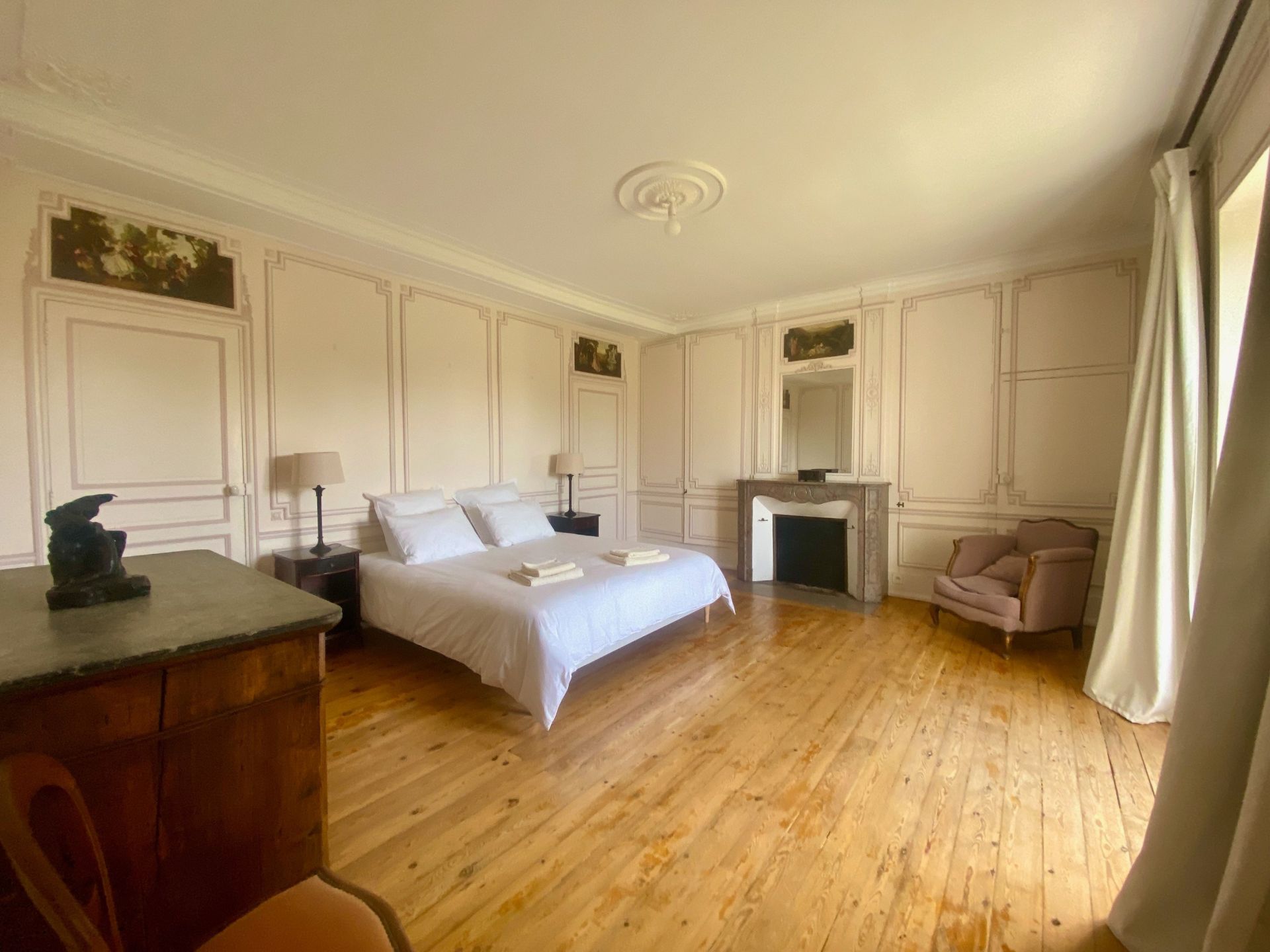 castle 14 Rooms for sale on CHINON (37500)