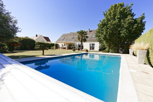 Sale House Vennecy 7&nbsp;Rooms 222&nbsp;m²